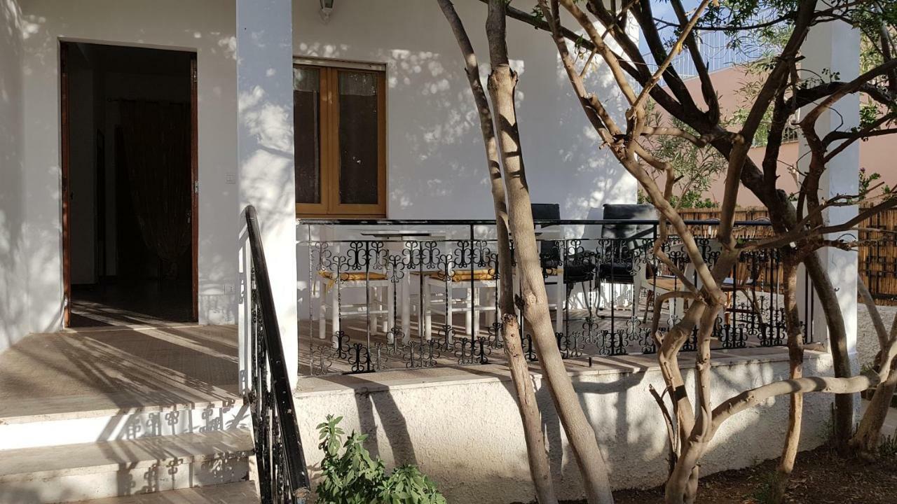 Villa Sul Mare A Chia Domus De Maria Exterior photo